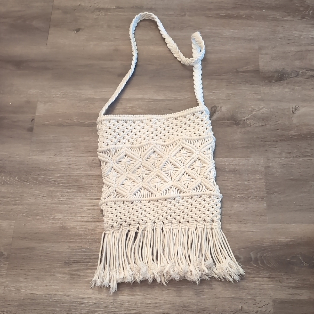 Macrame Shoulder Bag Cream Colour Straw Studio Made in India Boho Style